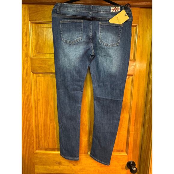 Machine Nouvelle Mode Straight Leg Jeans with embroidered floral SIZE 11 NEW - Picture 3 of 7